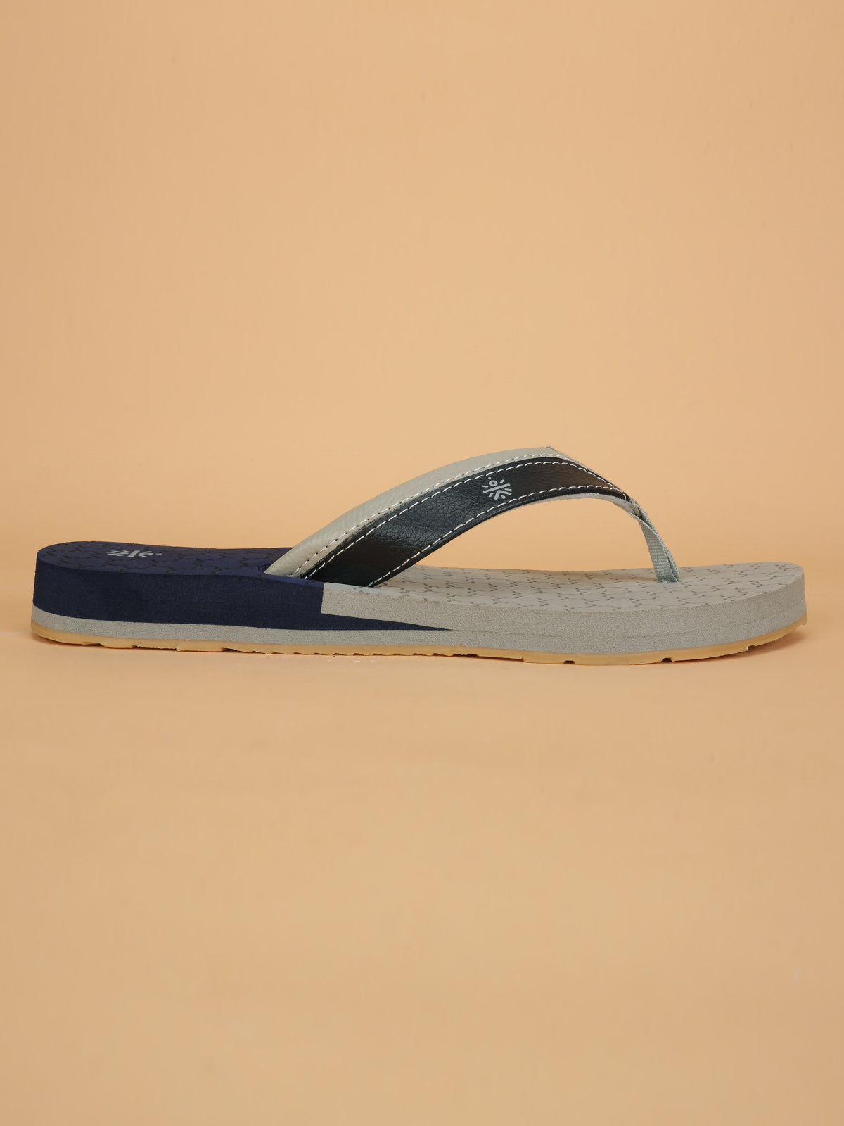 cult Men's Hexa Flip Flops - Grey