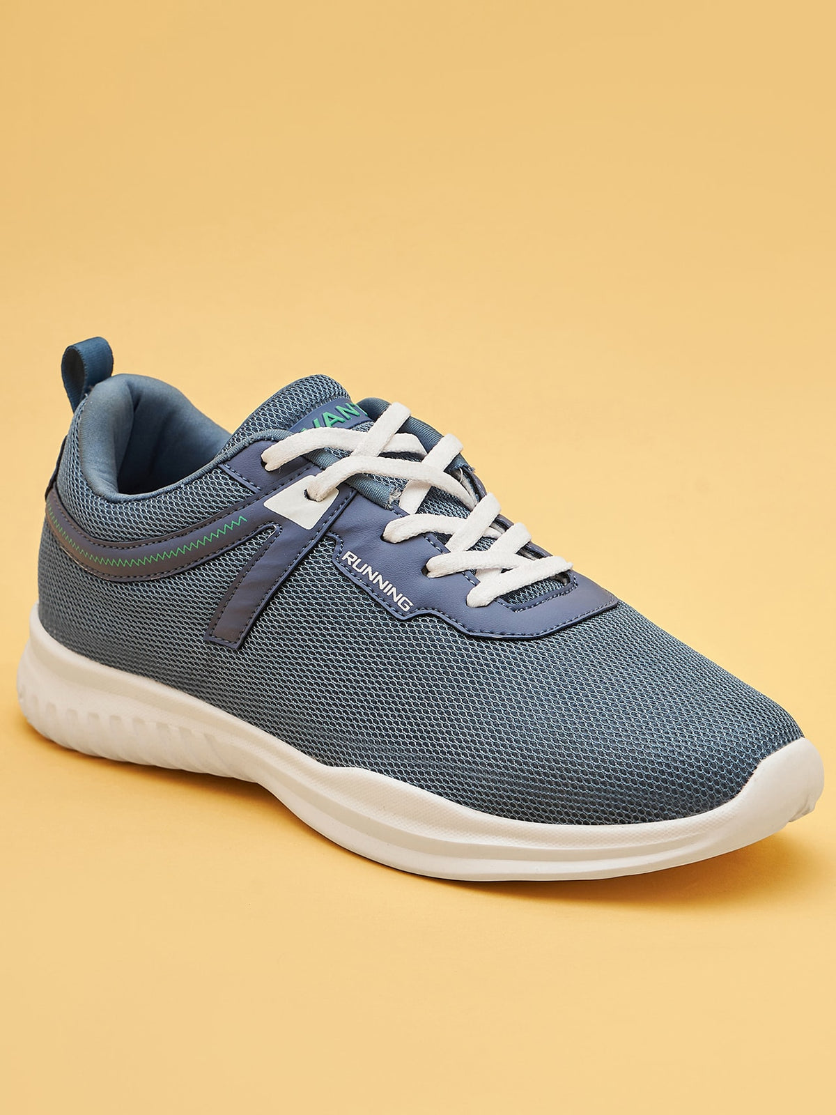 Avant Men's Trace Walking Shoes-Blue