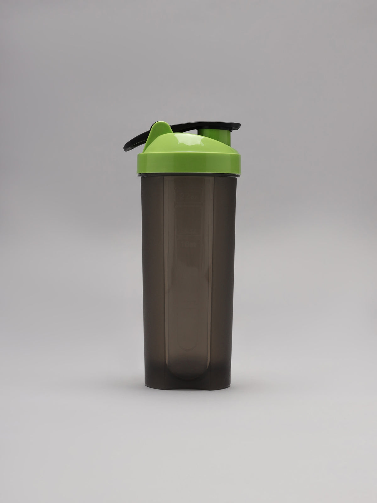 Spill Proof Flip Top Shaker with Blender Ball