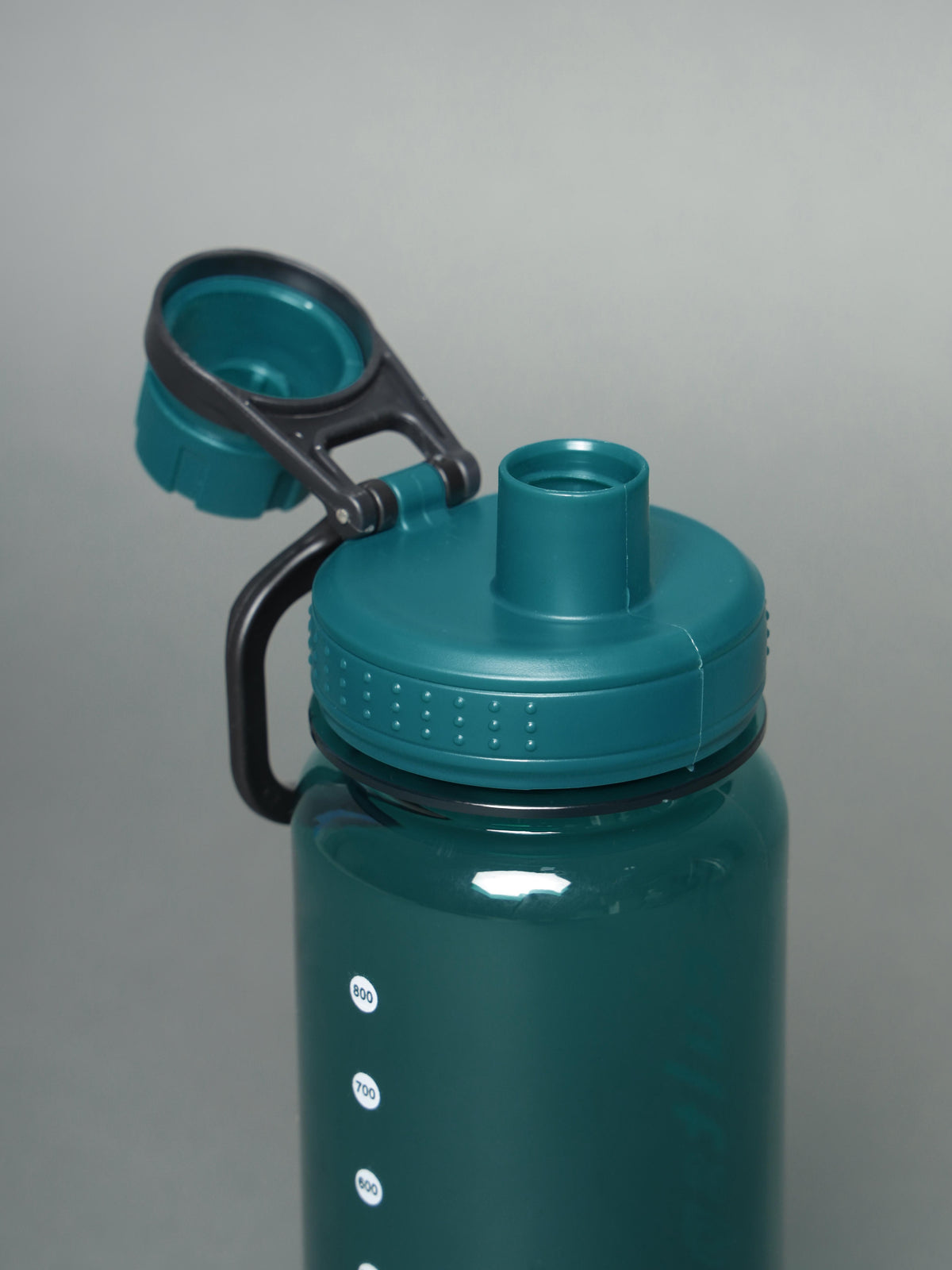 Performance Sipper with Holder