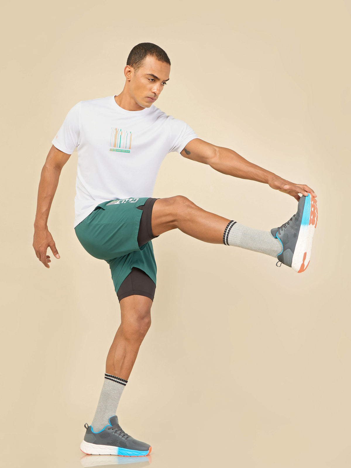 Active T-shirt with Minimal Graphic