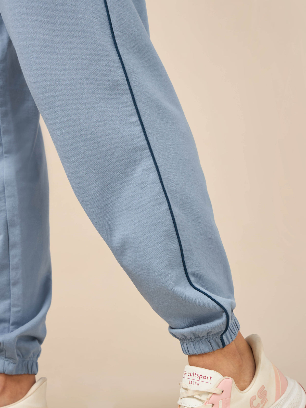 Women's Light Blue Relaxed Joggers