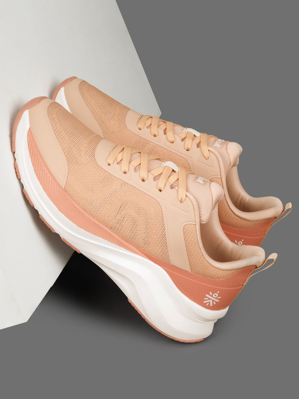 cult Women's Surge Running Shoes - Peach