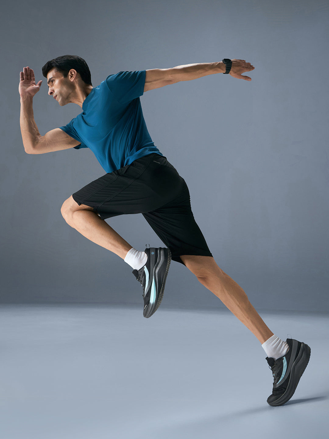 cult Men's Envo Running Shoes - Black/Aqua