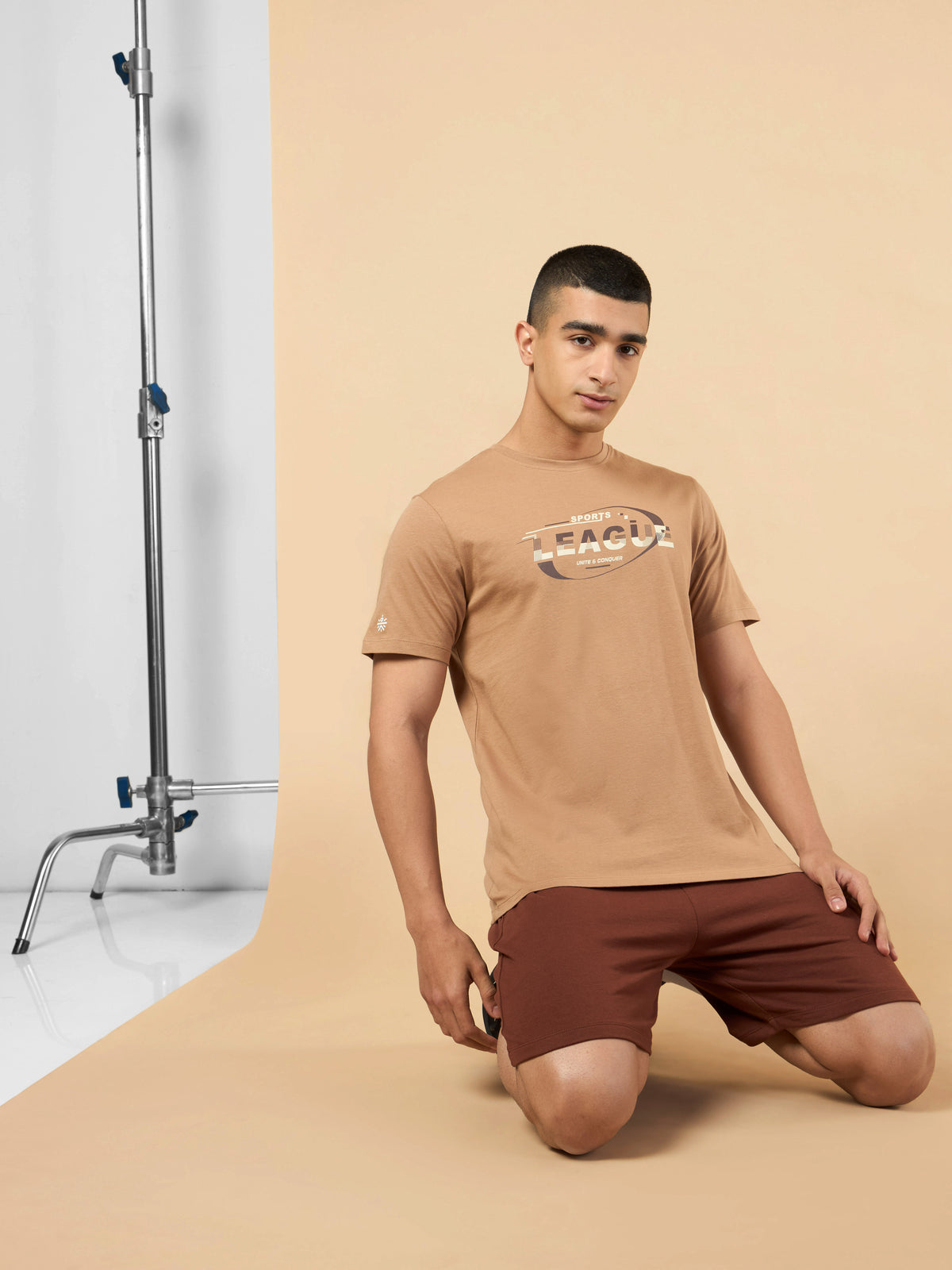 Men's Khaki Sports League Graphic T-shirt