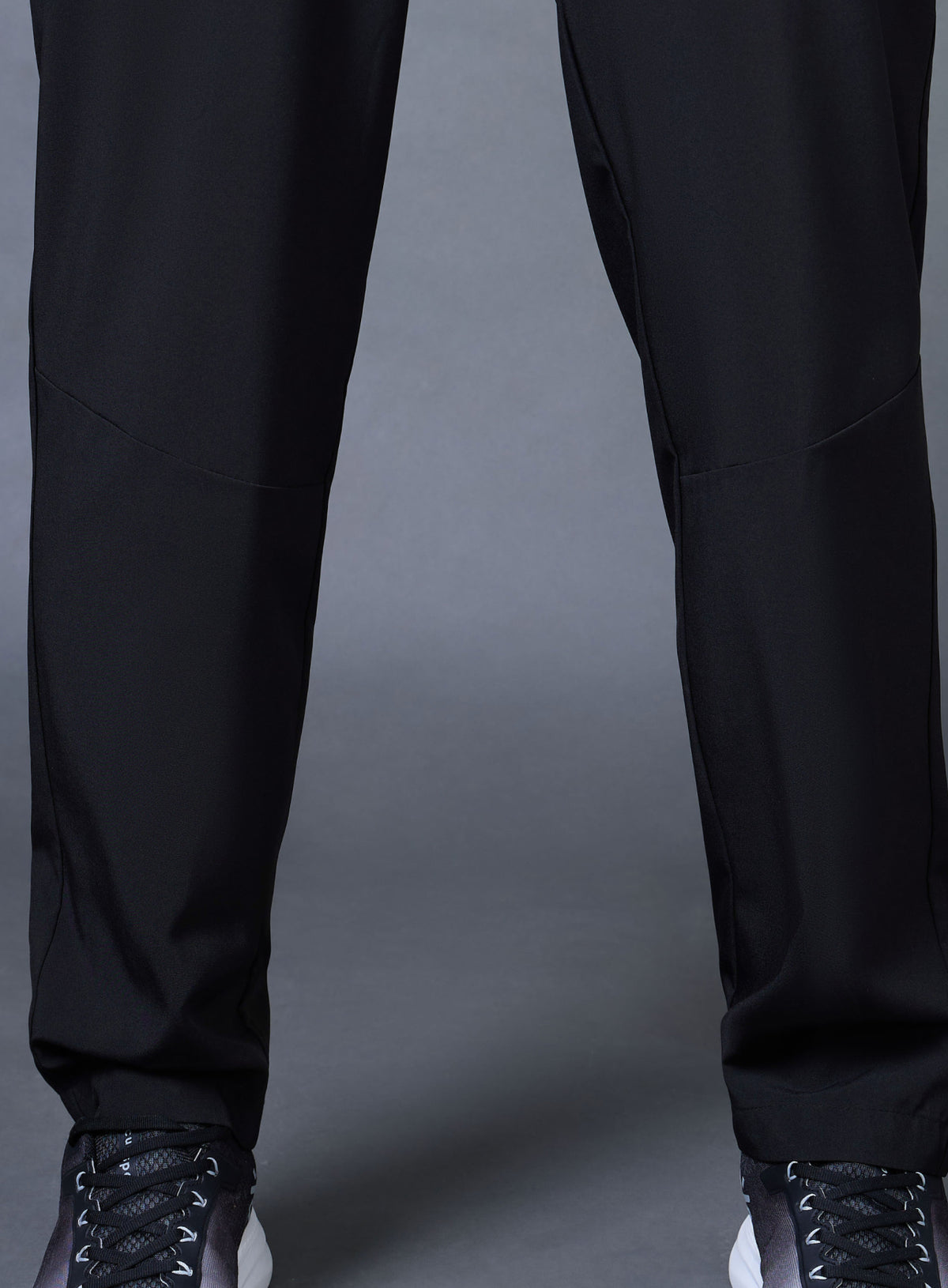 Men's Black Night Run Trackpants