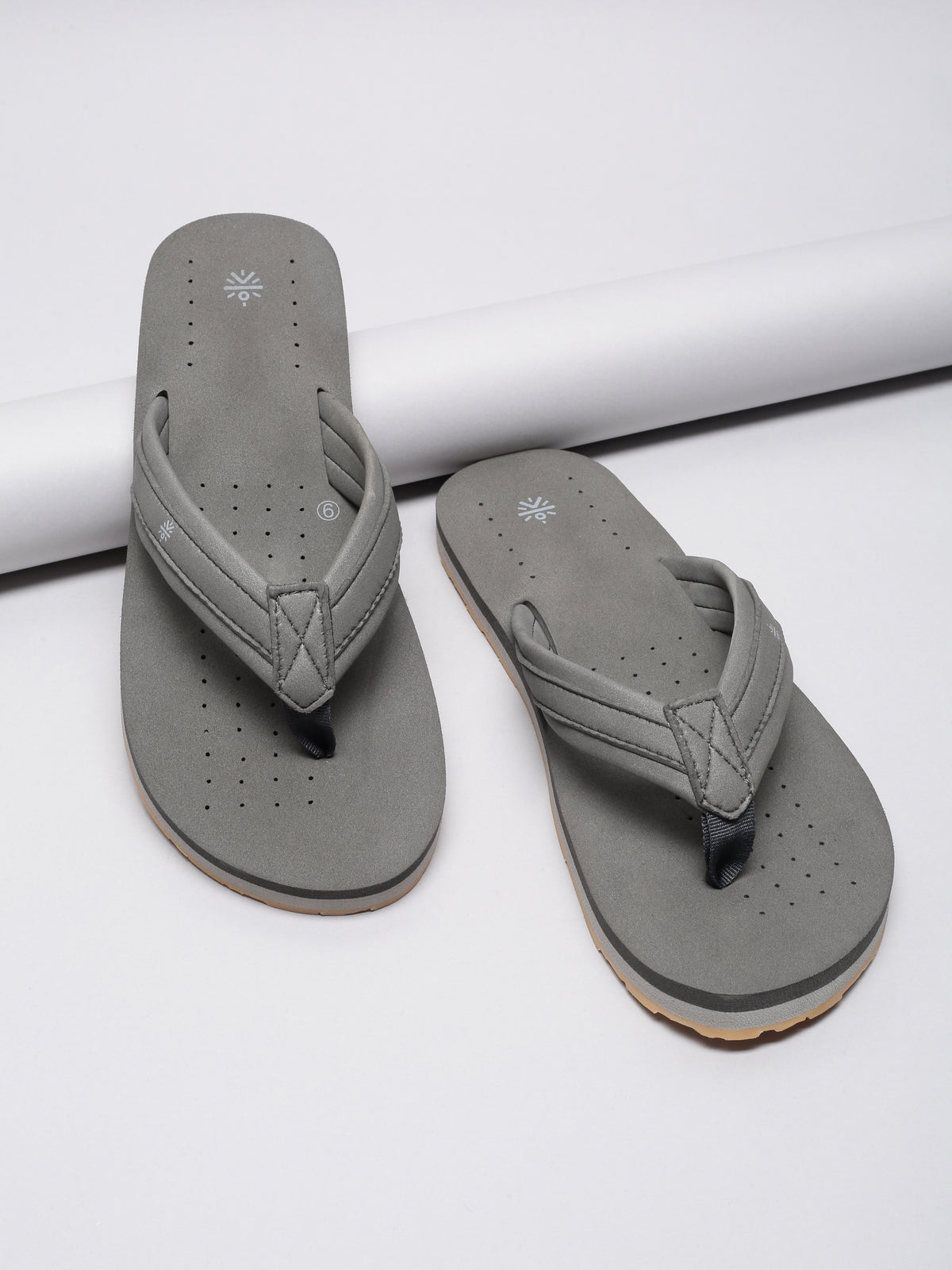 cult Men's Breez Flip Flops - Grey