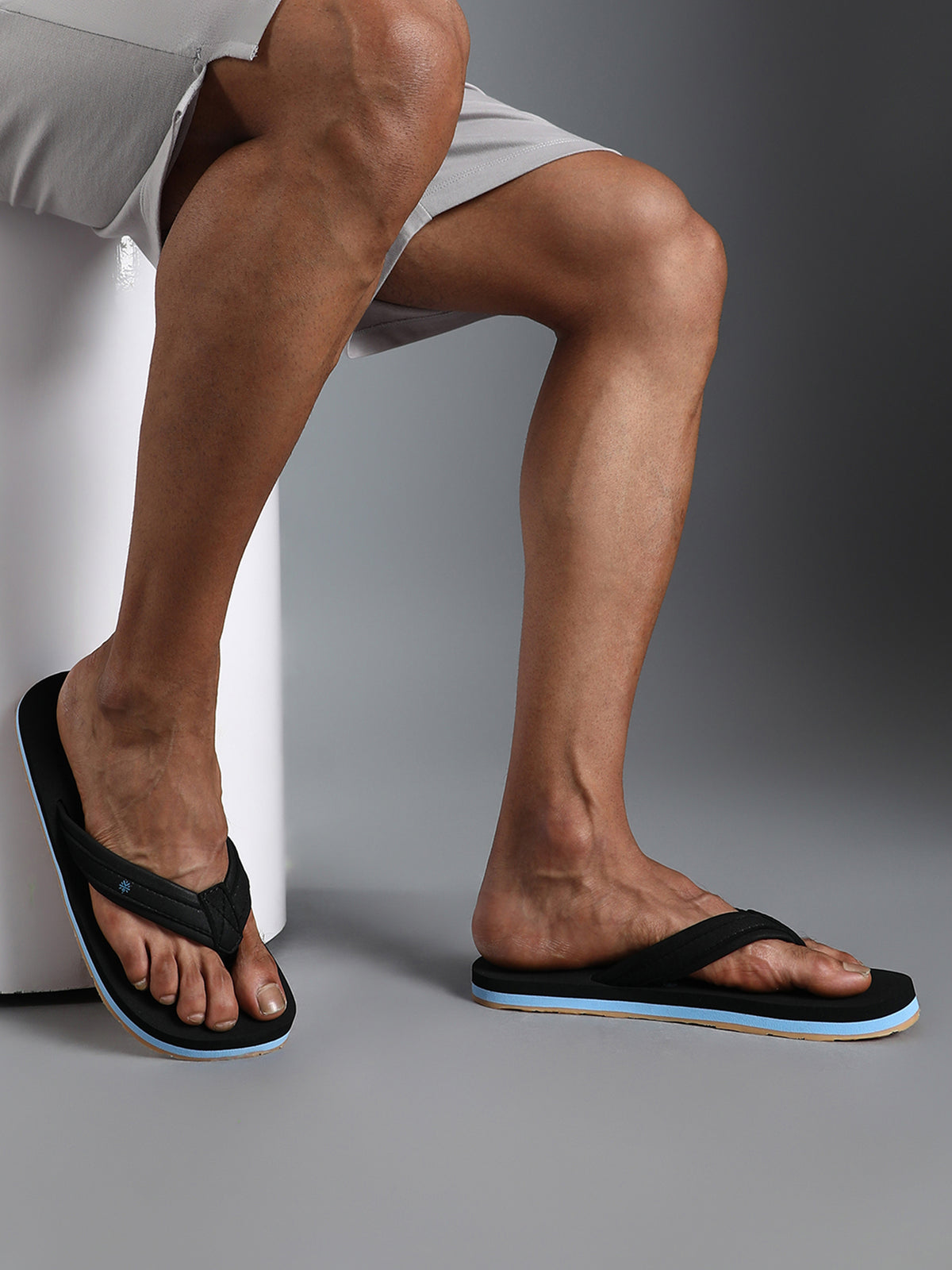 cult Men's Breez Flip Flops - Black