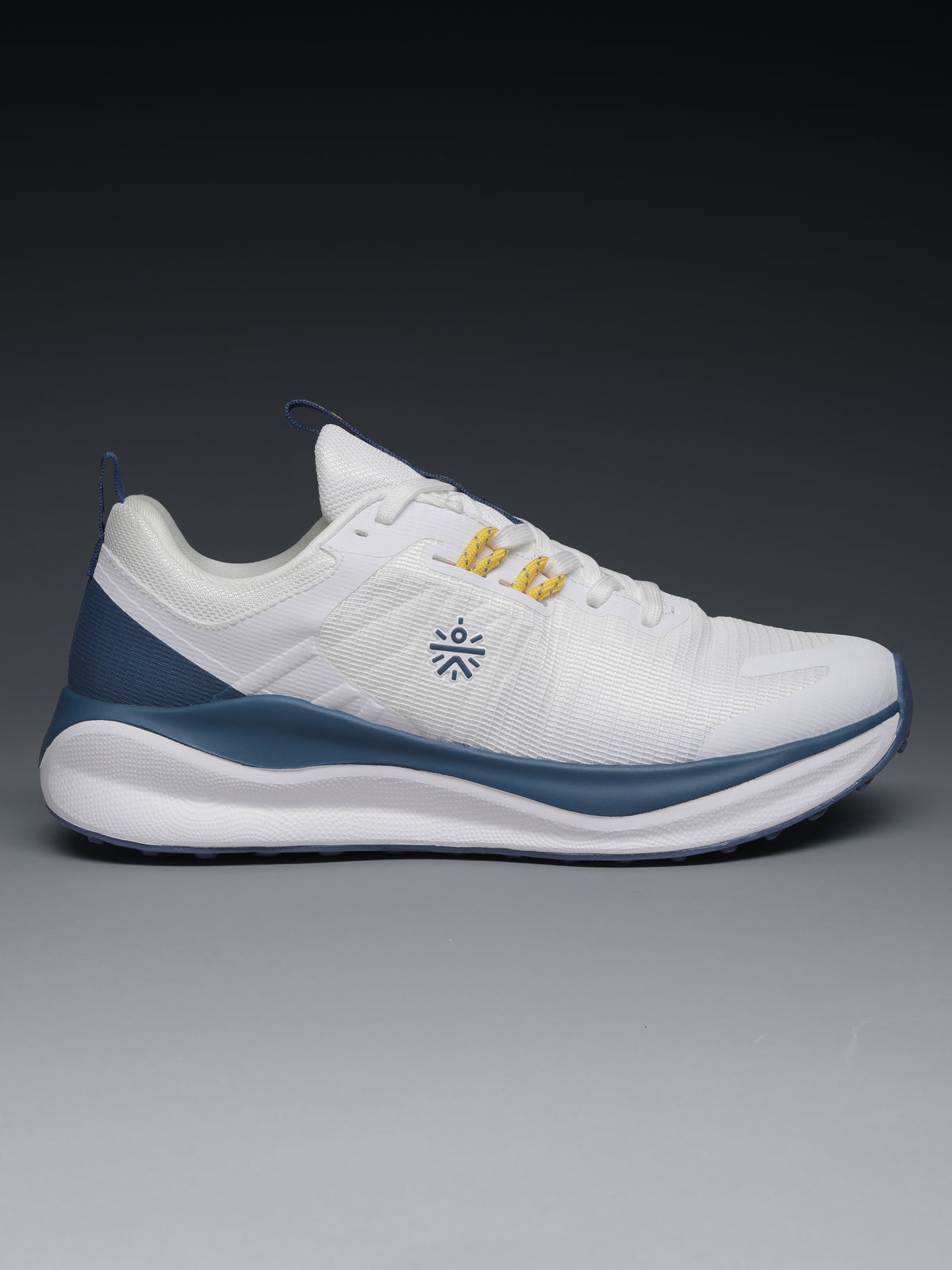cult Men's Zyro Running Shoes - White/R.Blue