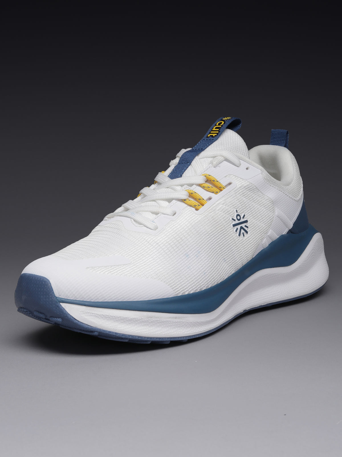 cult Men's Zyro Running Shoes - White/R.Blue