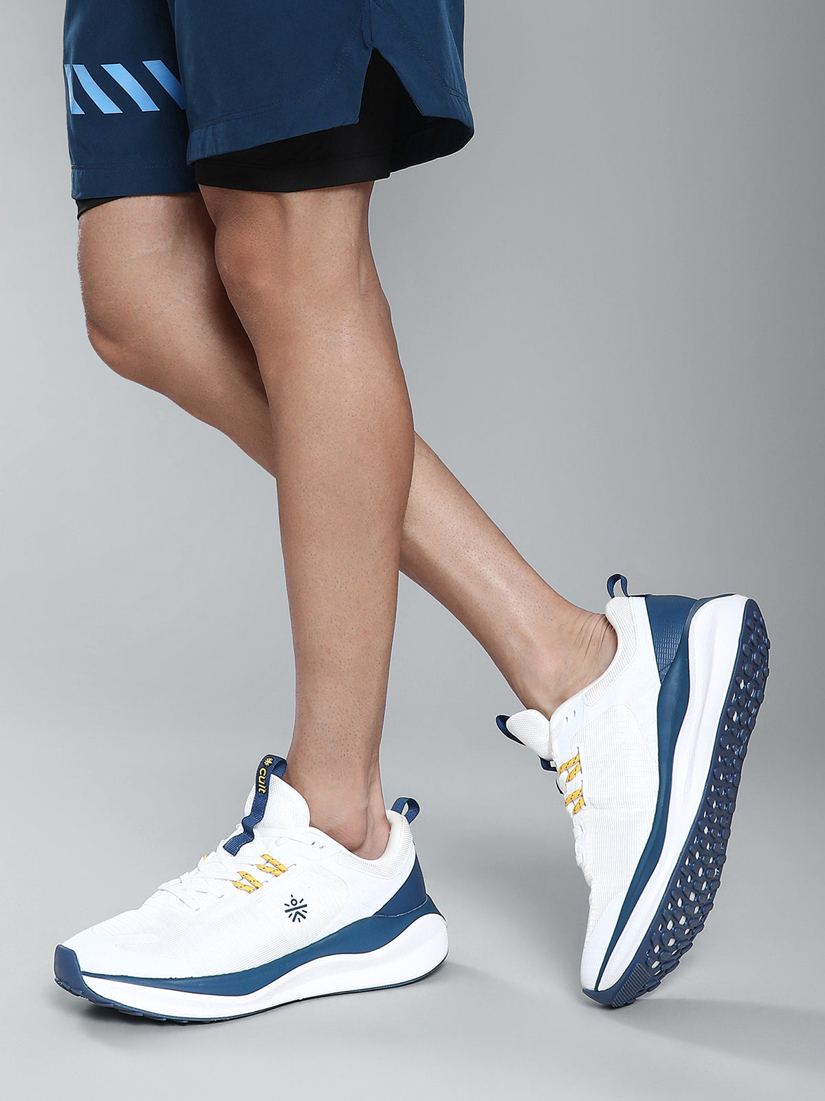 cult Men's Zyro Running Shoes - White/R.Blue