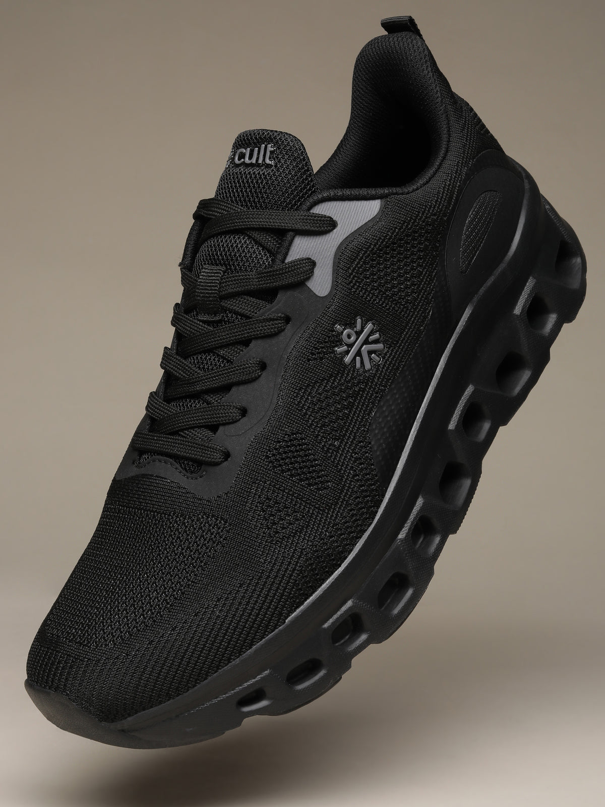 cult Men's Oxyra Walking Shoes - Black/D.Grey