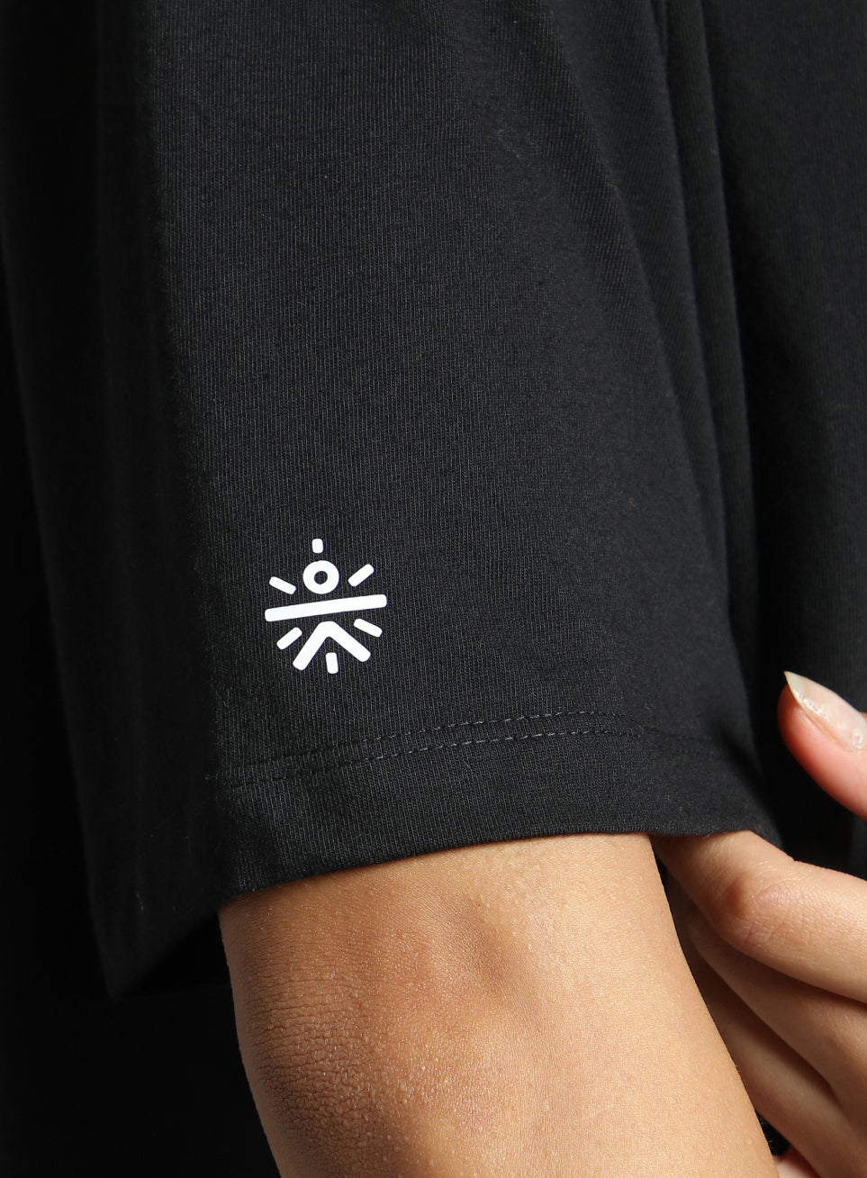 Women's Black Oversized Back Print Graphic T-shirt