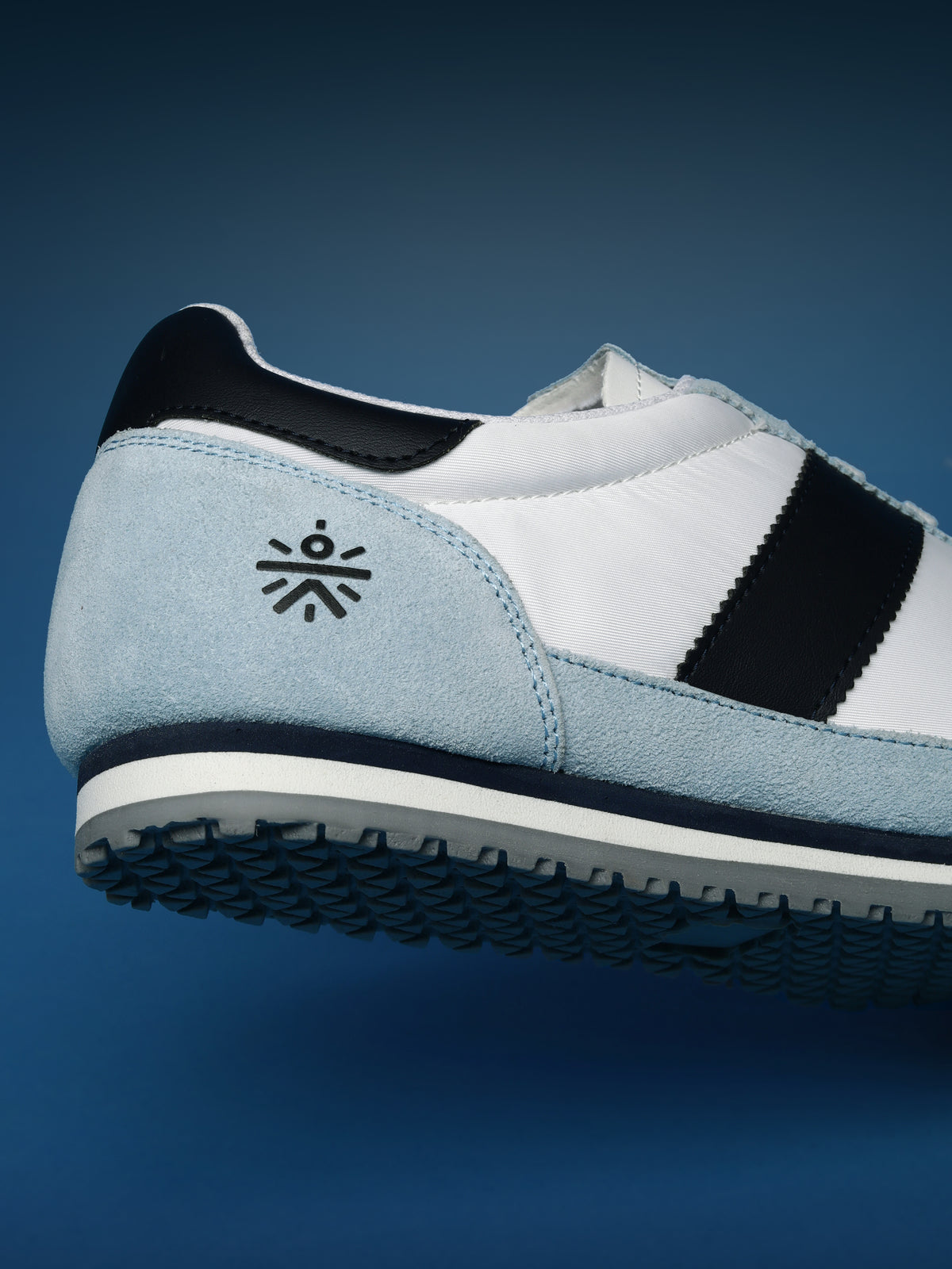 cult Men's UrbanEdge Sneakers - White/Ice Blue