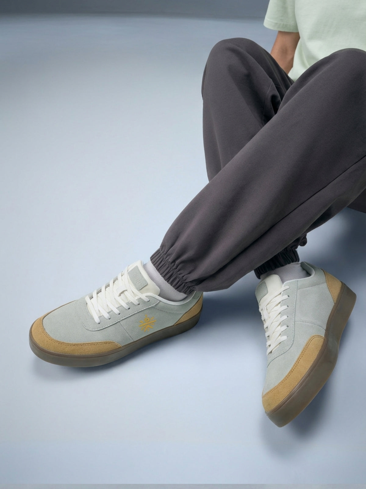 cult Men's Tauros Sneakers - Grey/Mustard