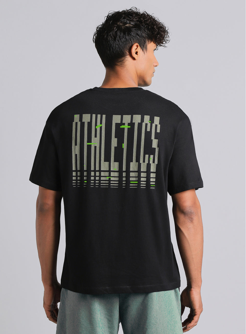 Men's Black True Athletics Graphic Relaxed Fit T-shirt