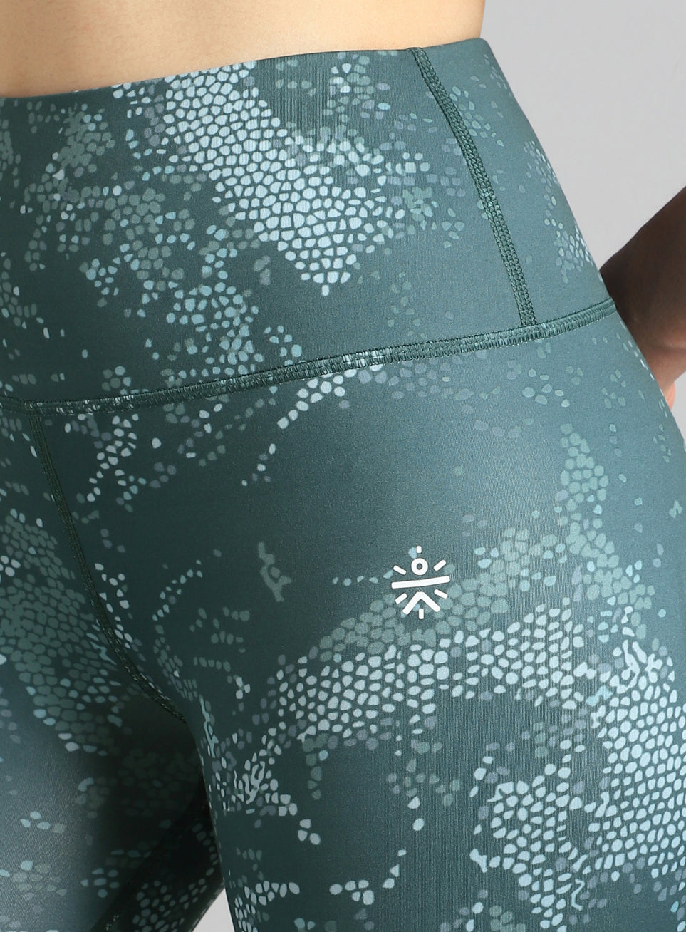 Women's Green Printed Train All Day COMFlex Tights