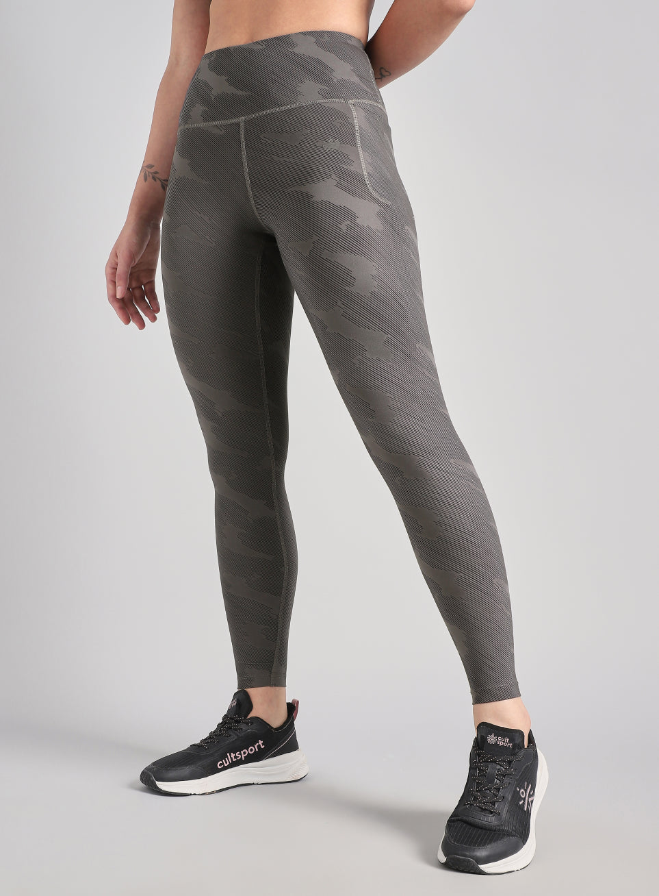 Women's Grey The Run Project Printed COMFlex Tights