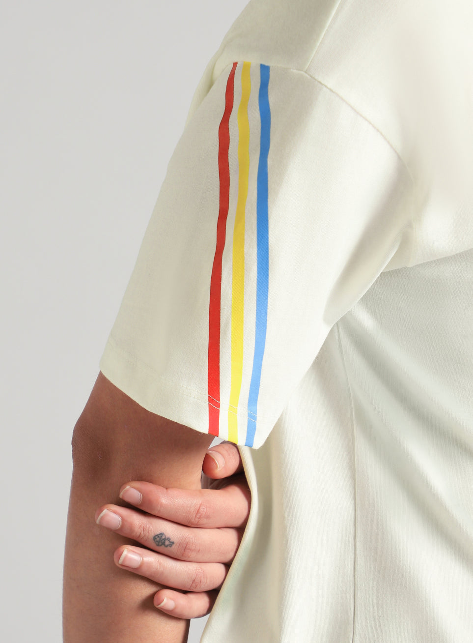 Women's Off White Cult Vibe Stripes Boxy Fit T-shirt