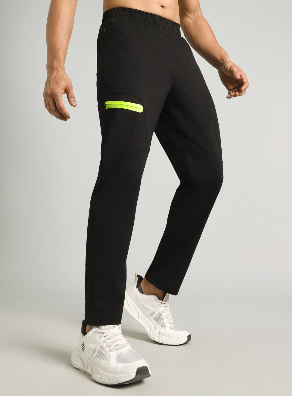 Men's Black Runner's Flex Trackpants