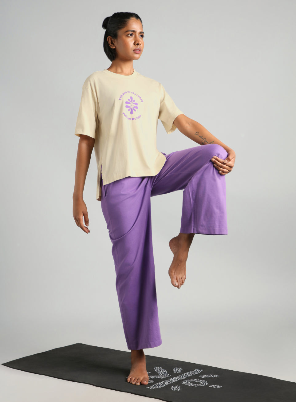 Women's Off White Flow and Flare Relaxed fit T-shirt