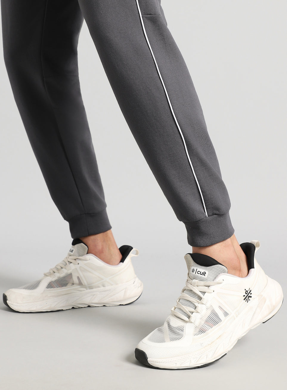 Men's Dark Grey Sculpt Training Joggers