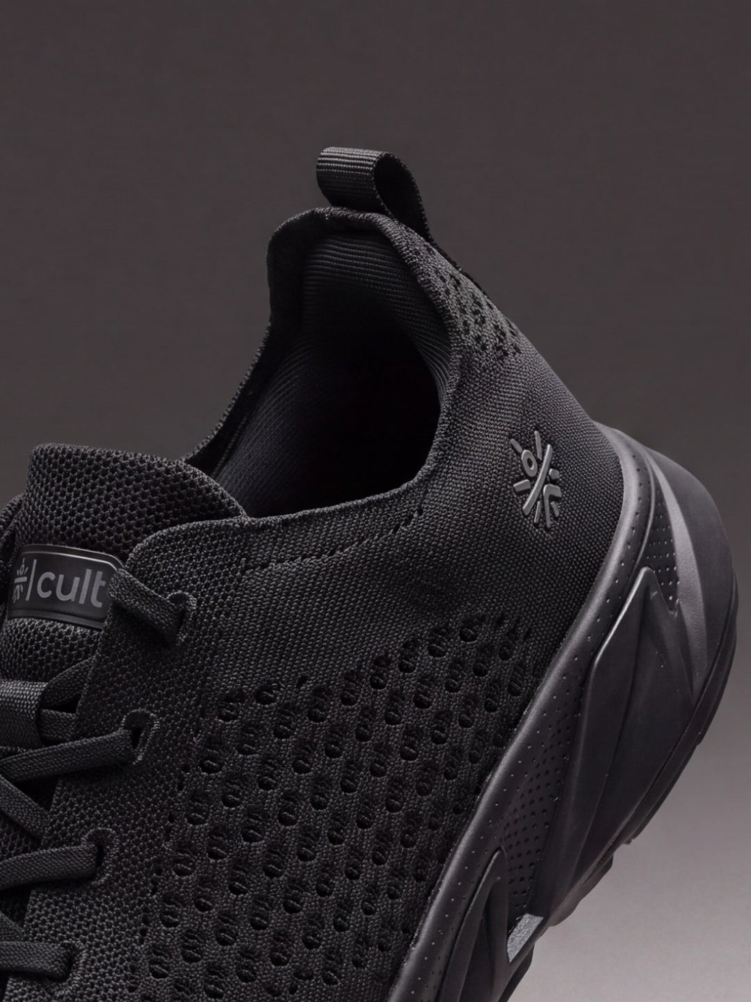 cult Men's Softcruise Walking Shoes - Black