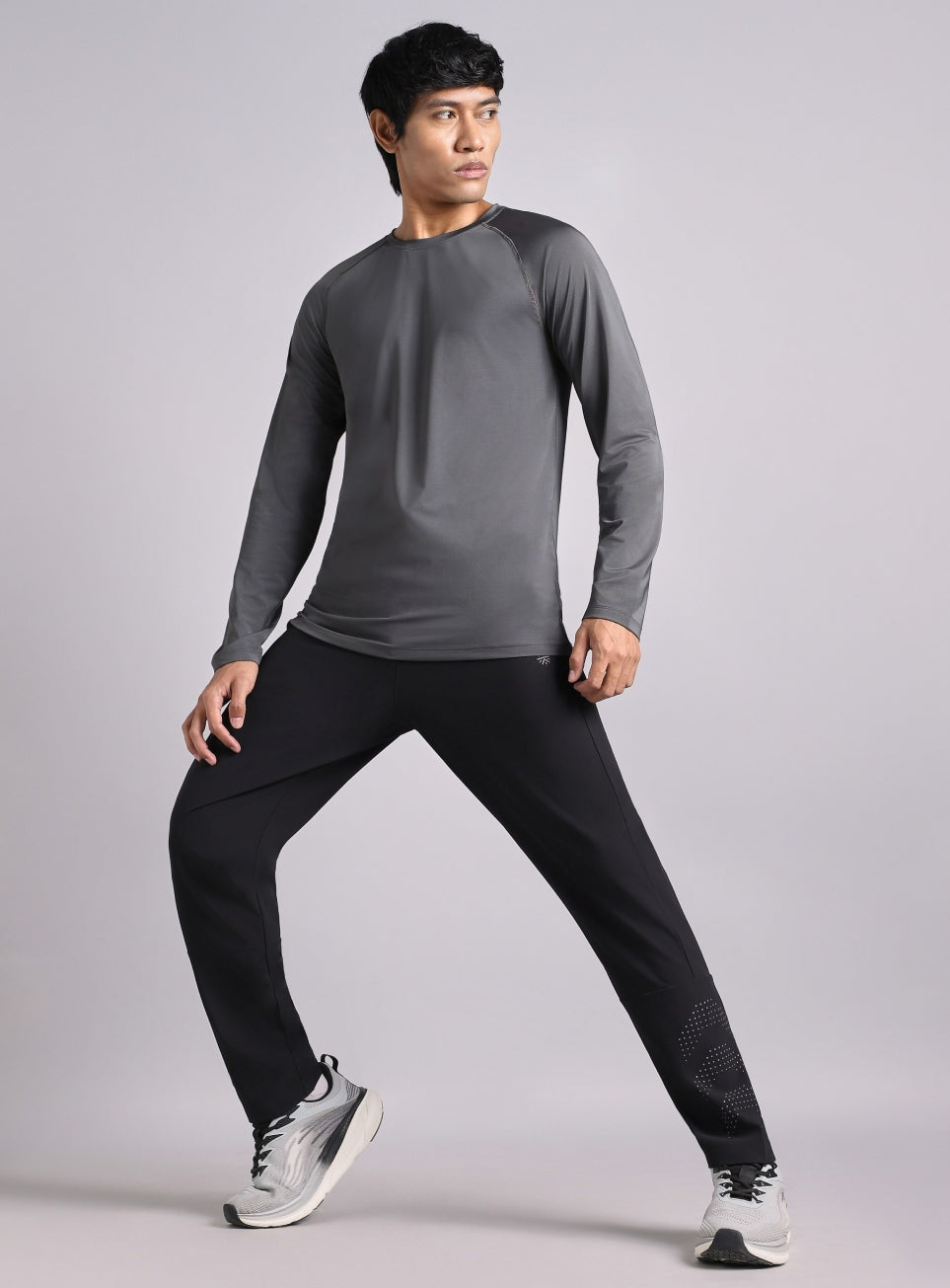 Men's Grey Base Layer Run Full Sleeve T-shirt