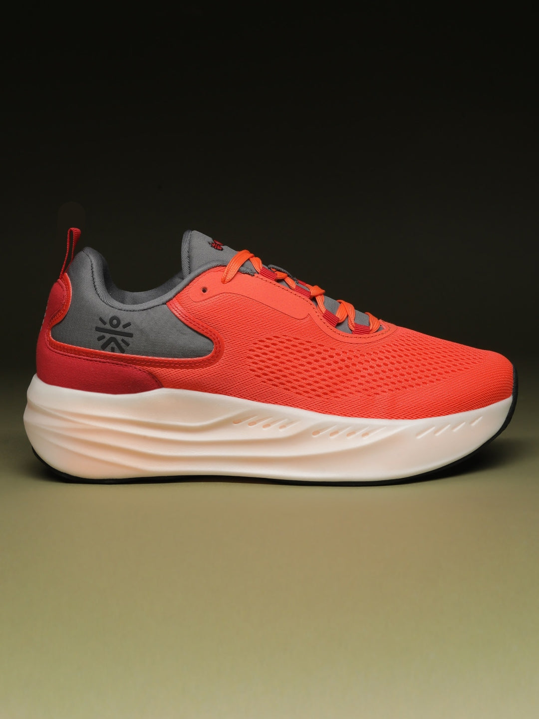 cult Men's BYOND Plus Running Shoes - Orange