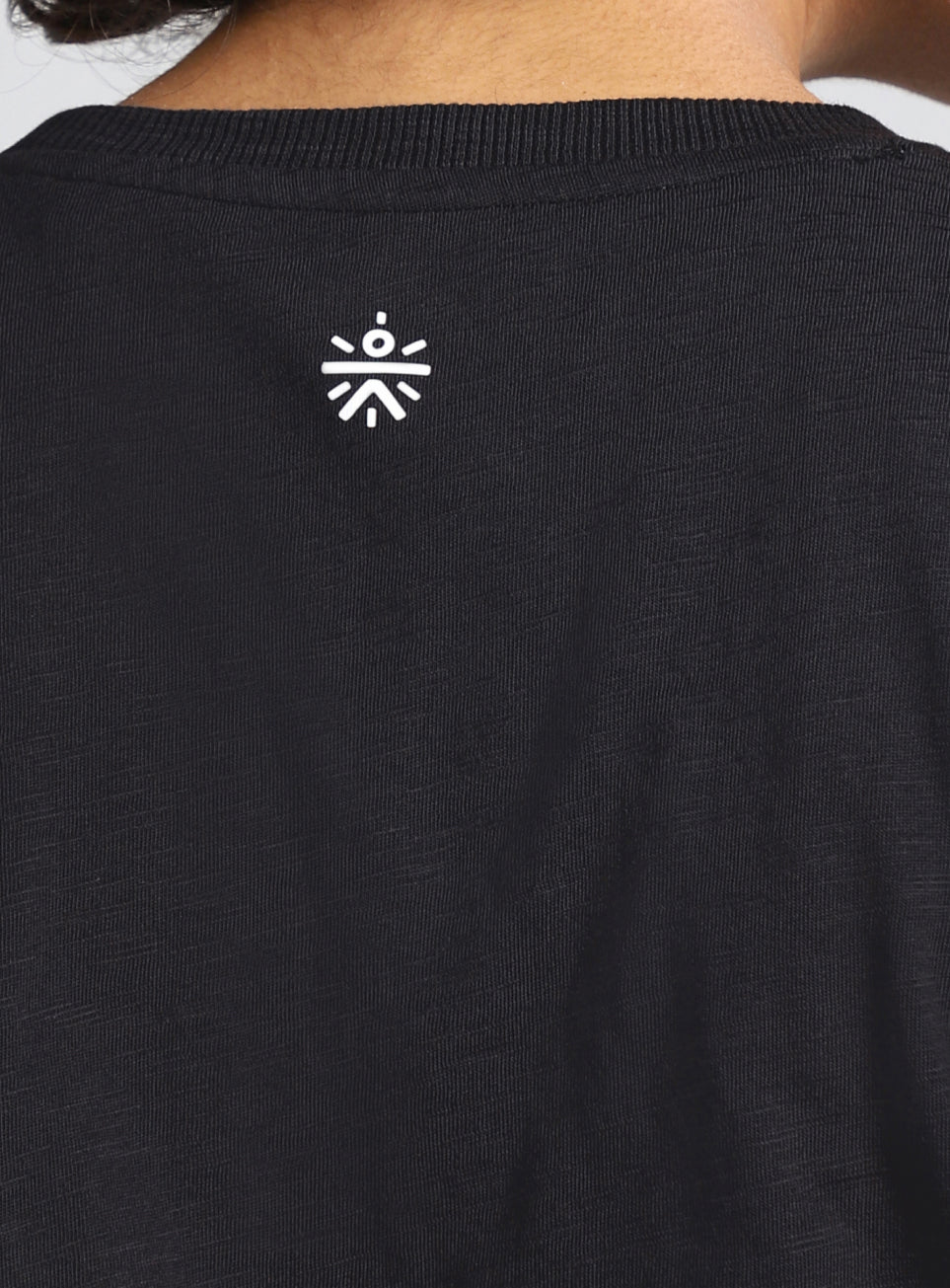 Women's Black Side Ruching Flow T-shirt