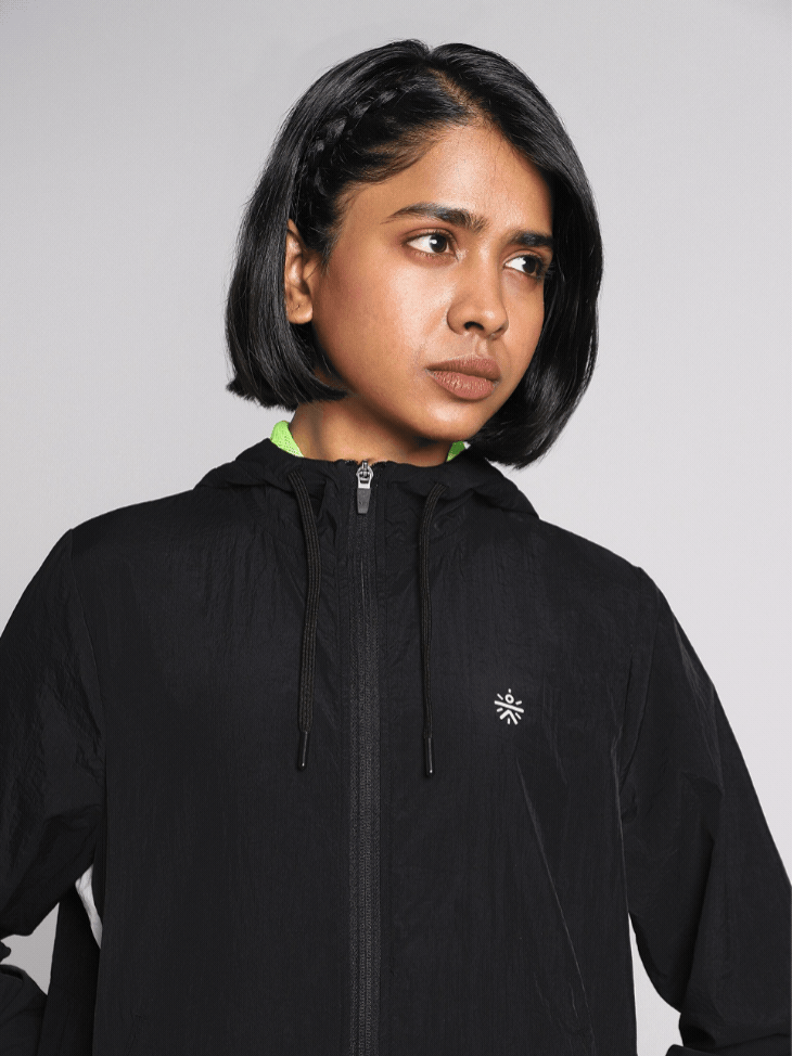 Women's Black Runner's Essential Jacket