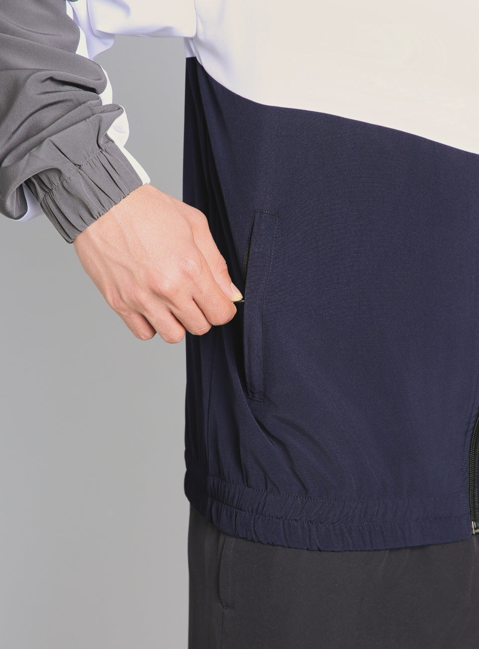Men's Multicolour Training Relaxed Fit Layering Jacket