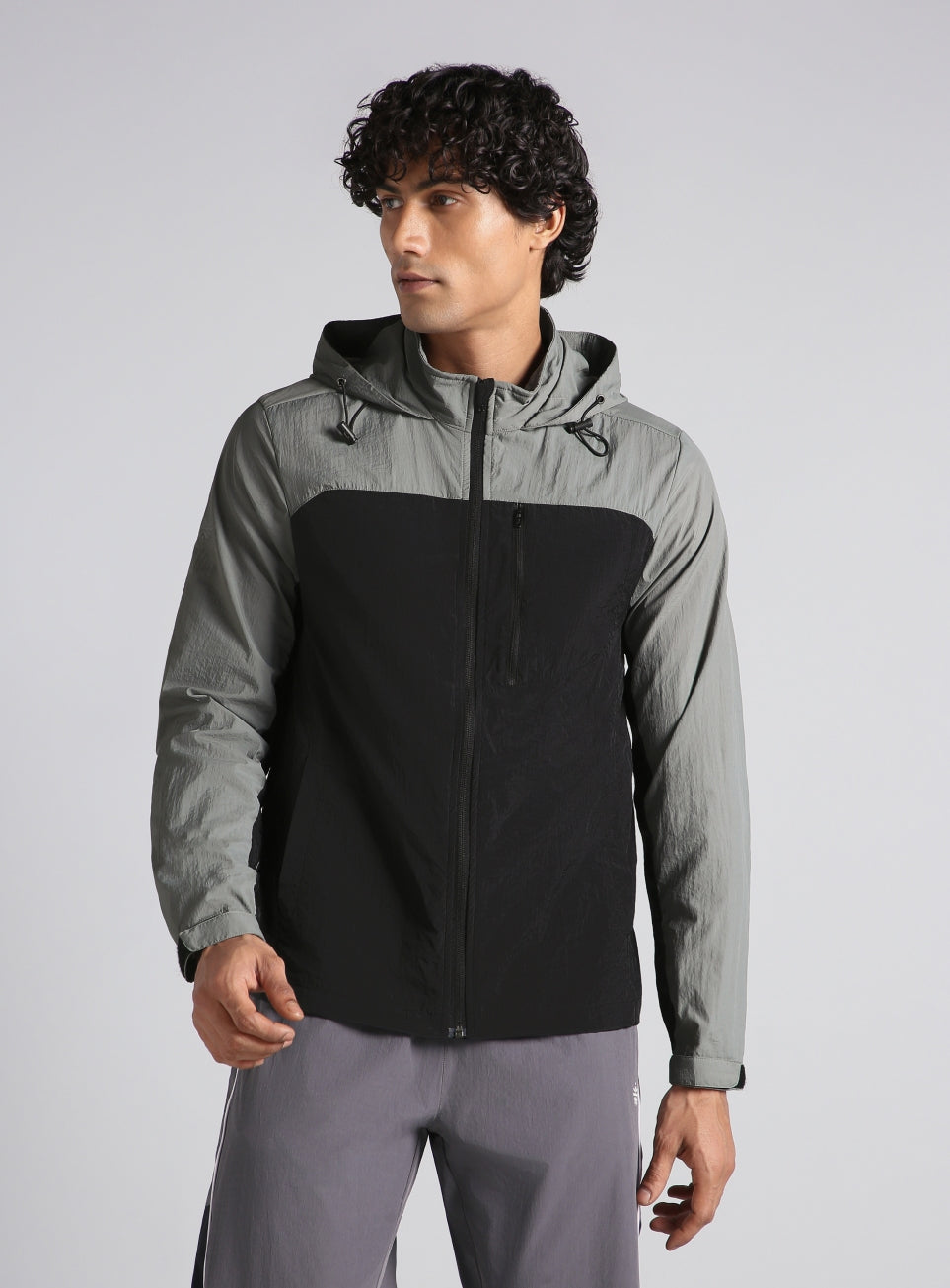 Men's Black Daily Run Hooded Windbreaker Jacket
