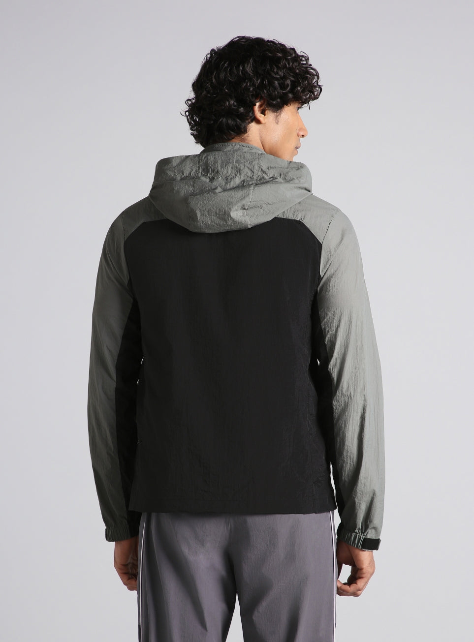 Men's Black Daily Run Hooded Windbreaker Jacket