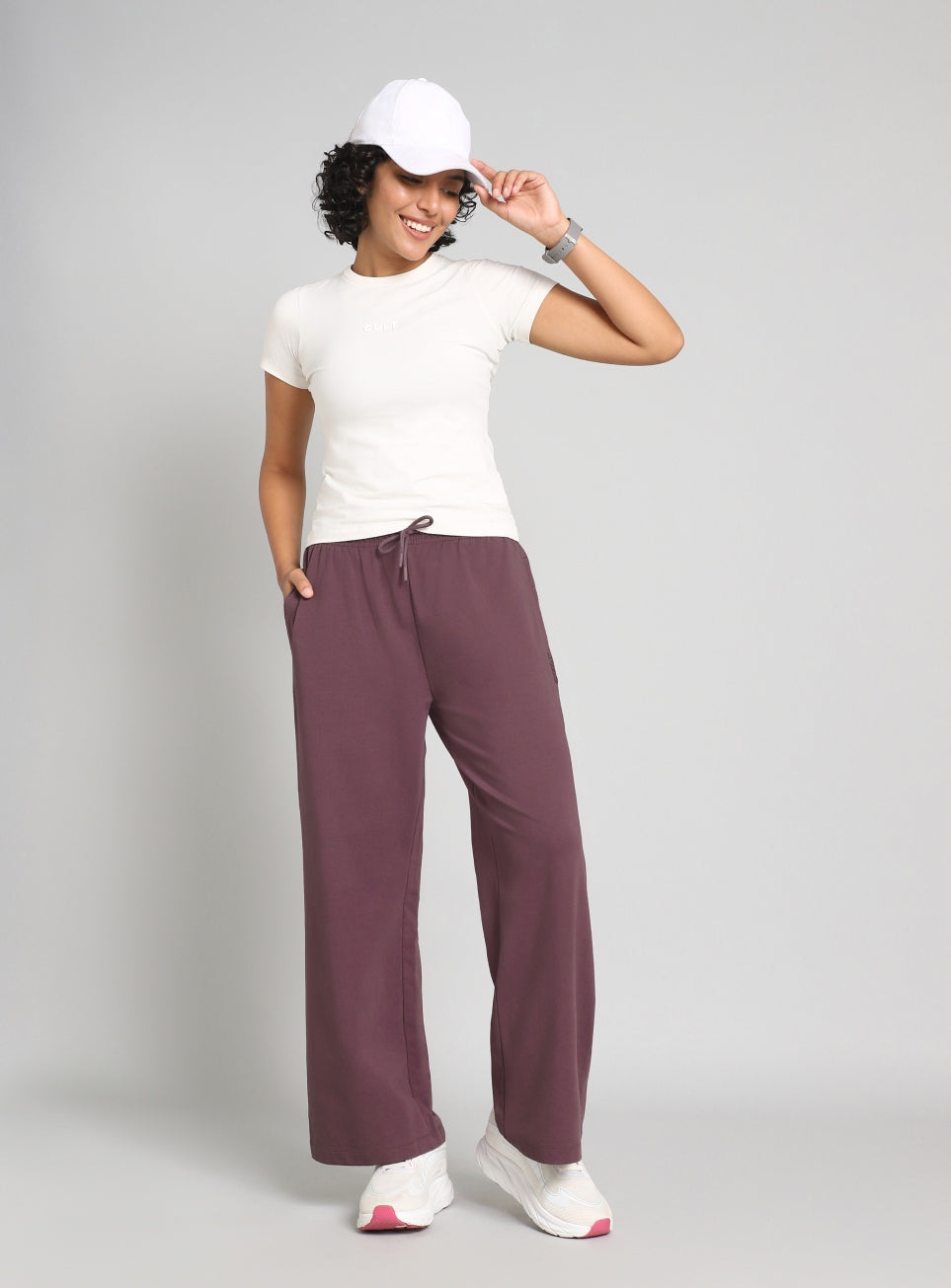 Women's Plum Soft Form Relaxed Fit Sweat Trackpants