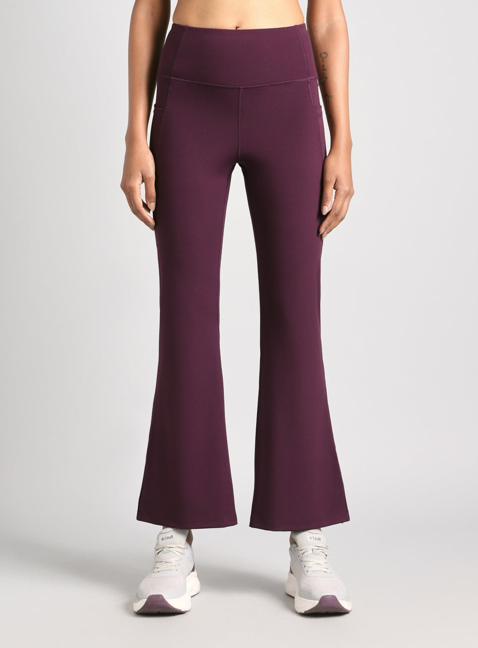 Women's Wine Sculpted Training COMFlex Flare Pants