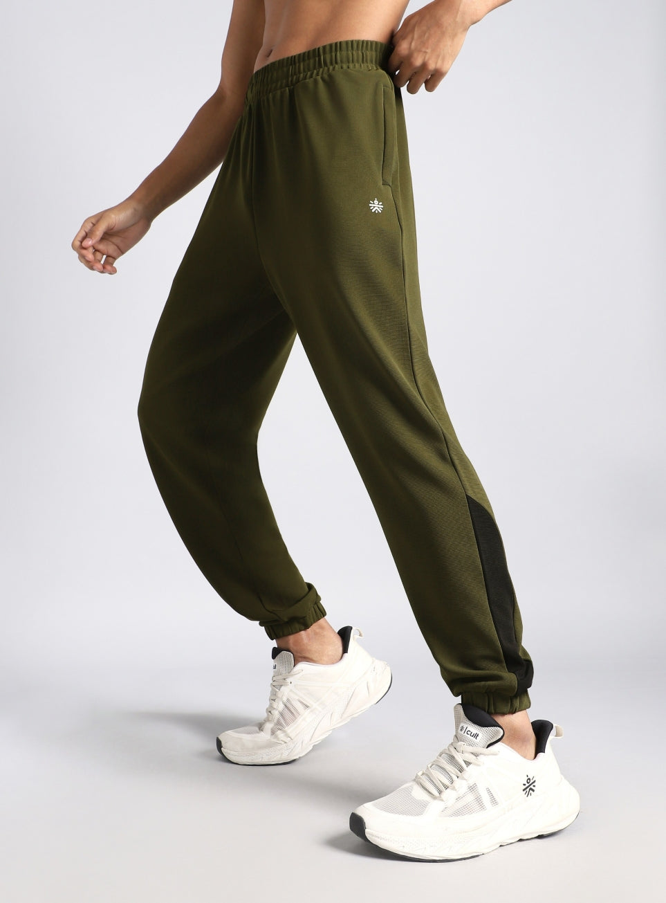 Men's Olive Train in Utility Joggers