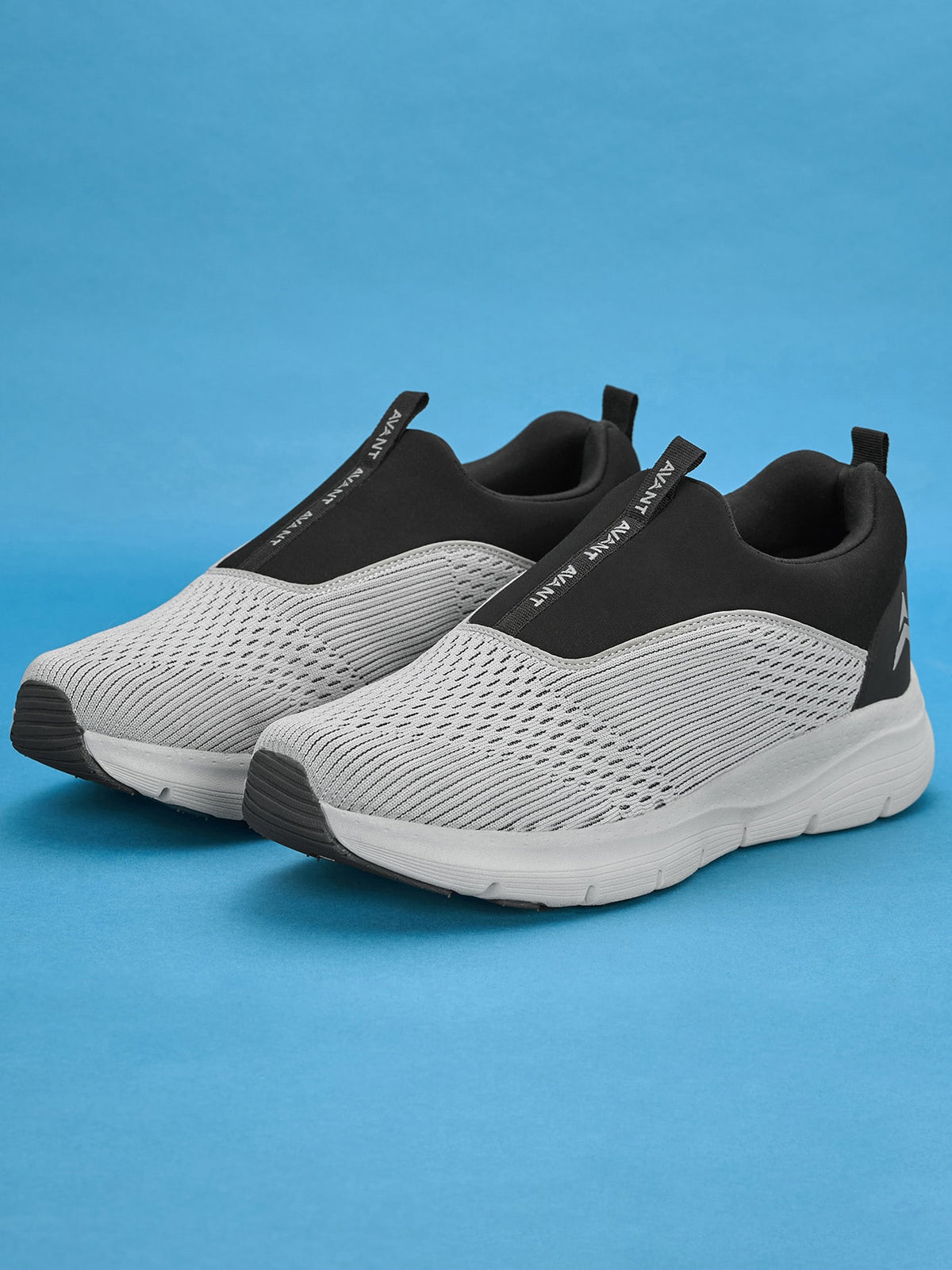 Avant Men's Sigma Slip-On Walking Shoes - Lt.Grey/Black