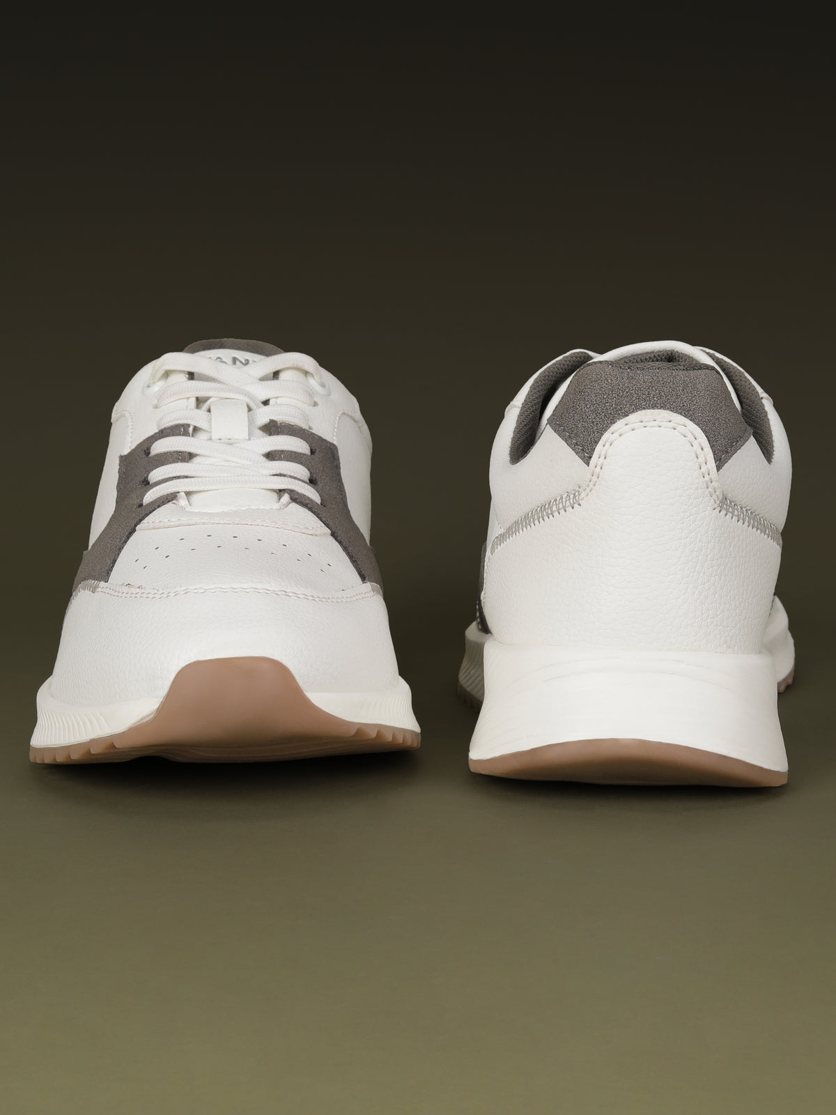 Avant Men's MotionCore Running Shoes - White/Grey