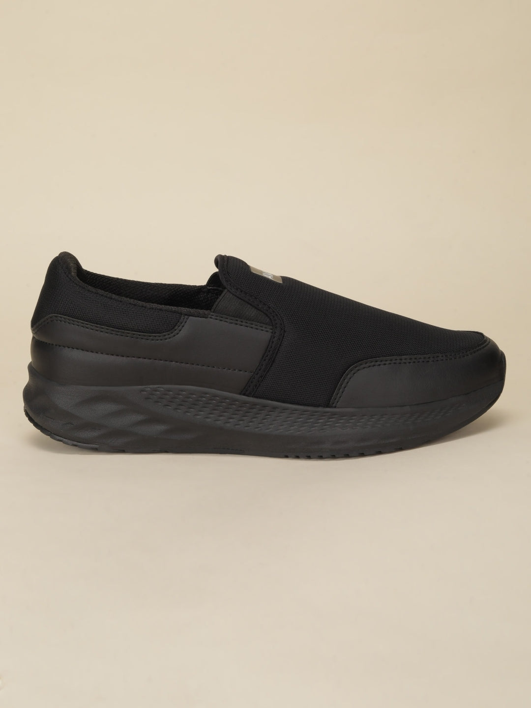 Avant Monoslip Men's Slip-On Walking Shoes - Black