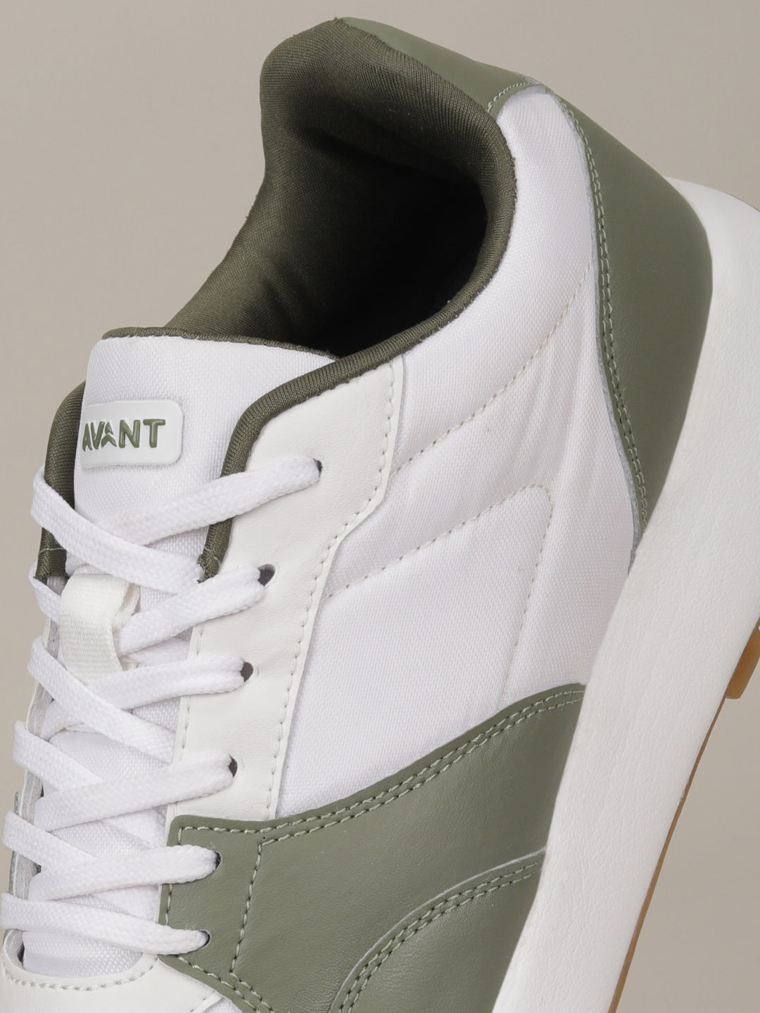 Avant Men's MotionGrid Running Shoes - White