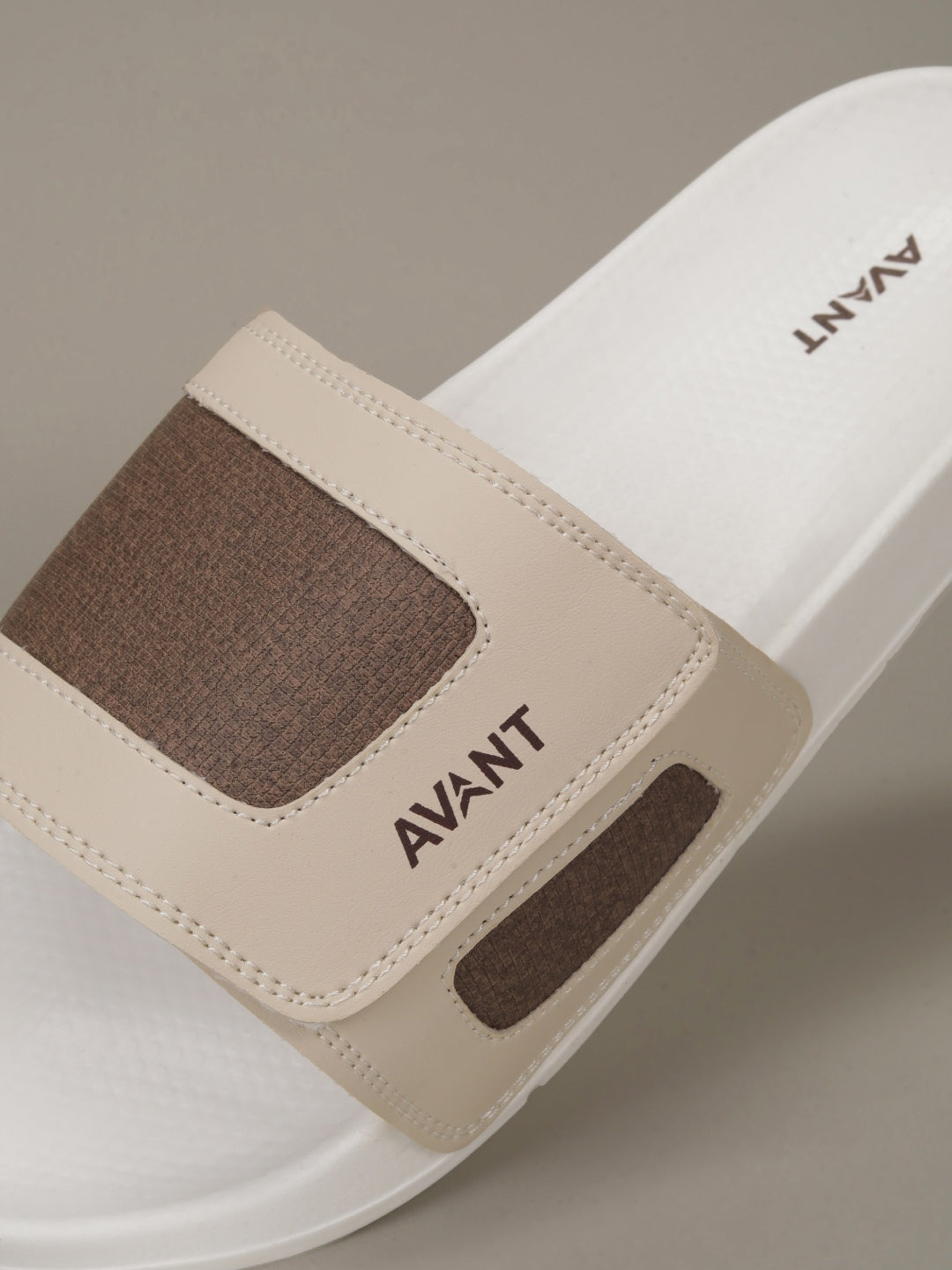 Avant Men's Unwind Sliders - Off White
