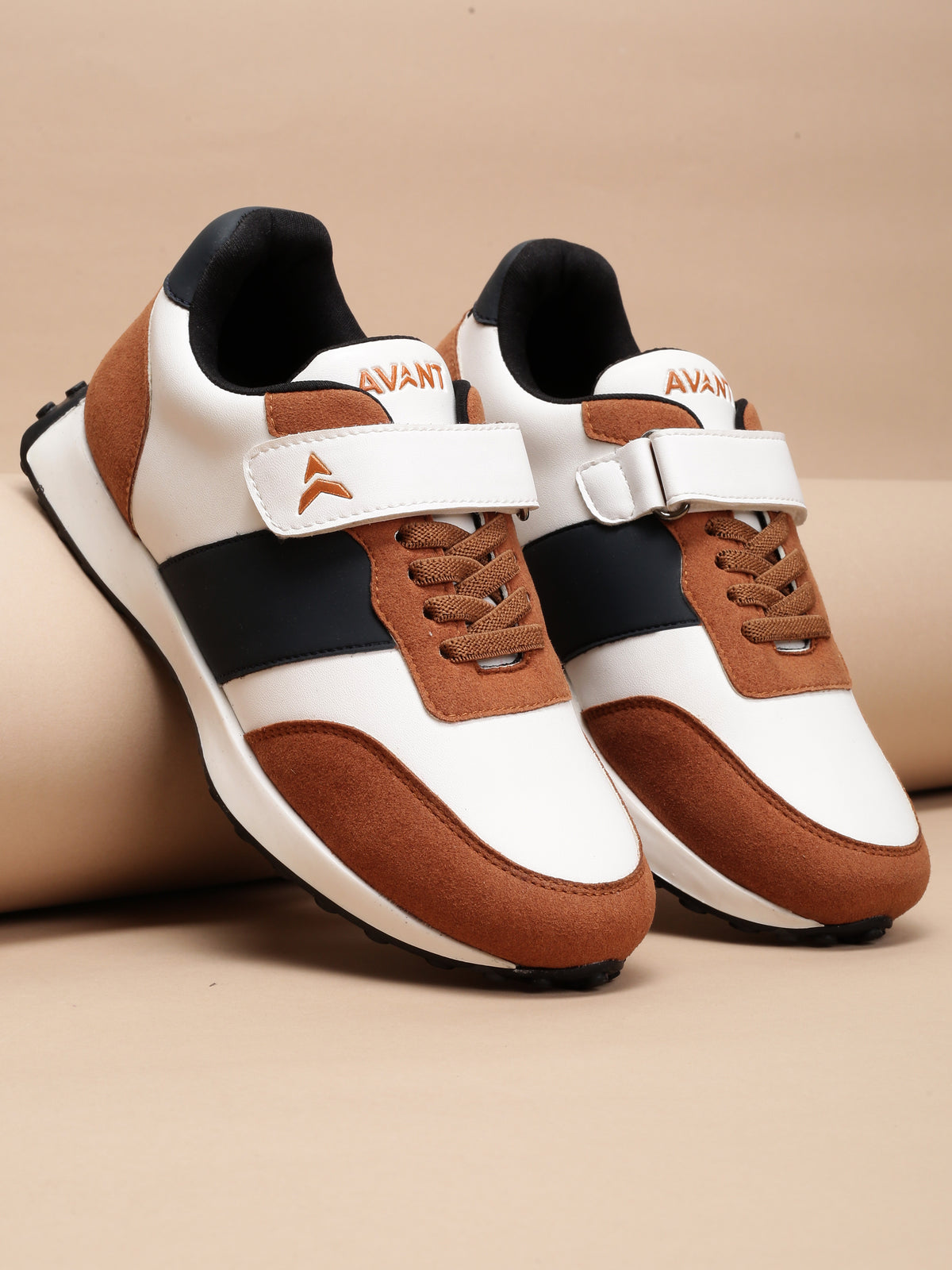 Avant Kids' TrailPals Sneakers - Tan/Navy