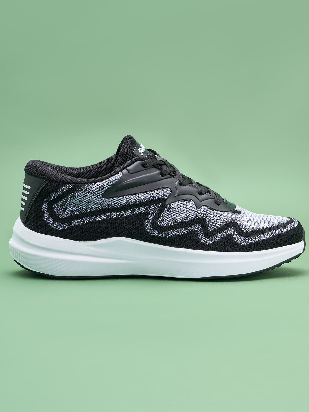 Avant Men's GripUp Running Shoes - Black/White