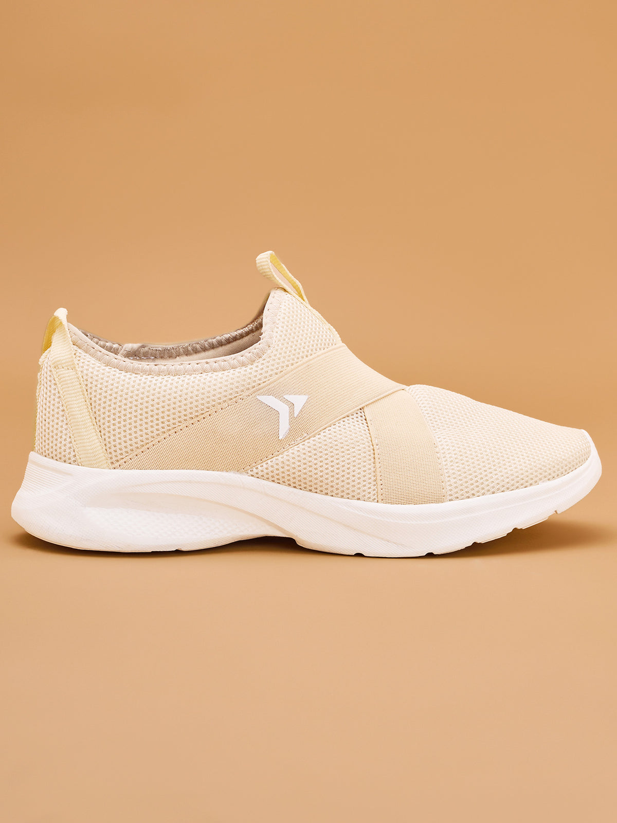 Avant Women's Glam Slip-On Walking shoes - White