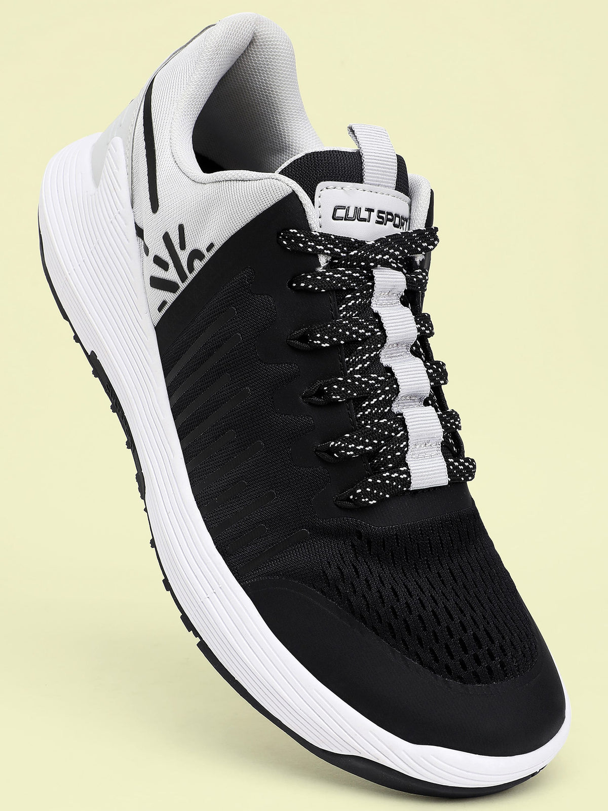 cult Impact Men Training Shoes - Black