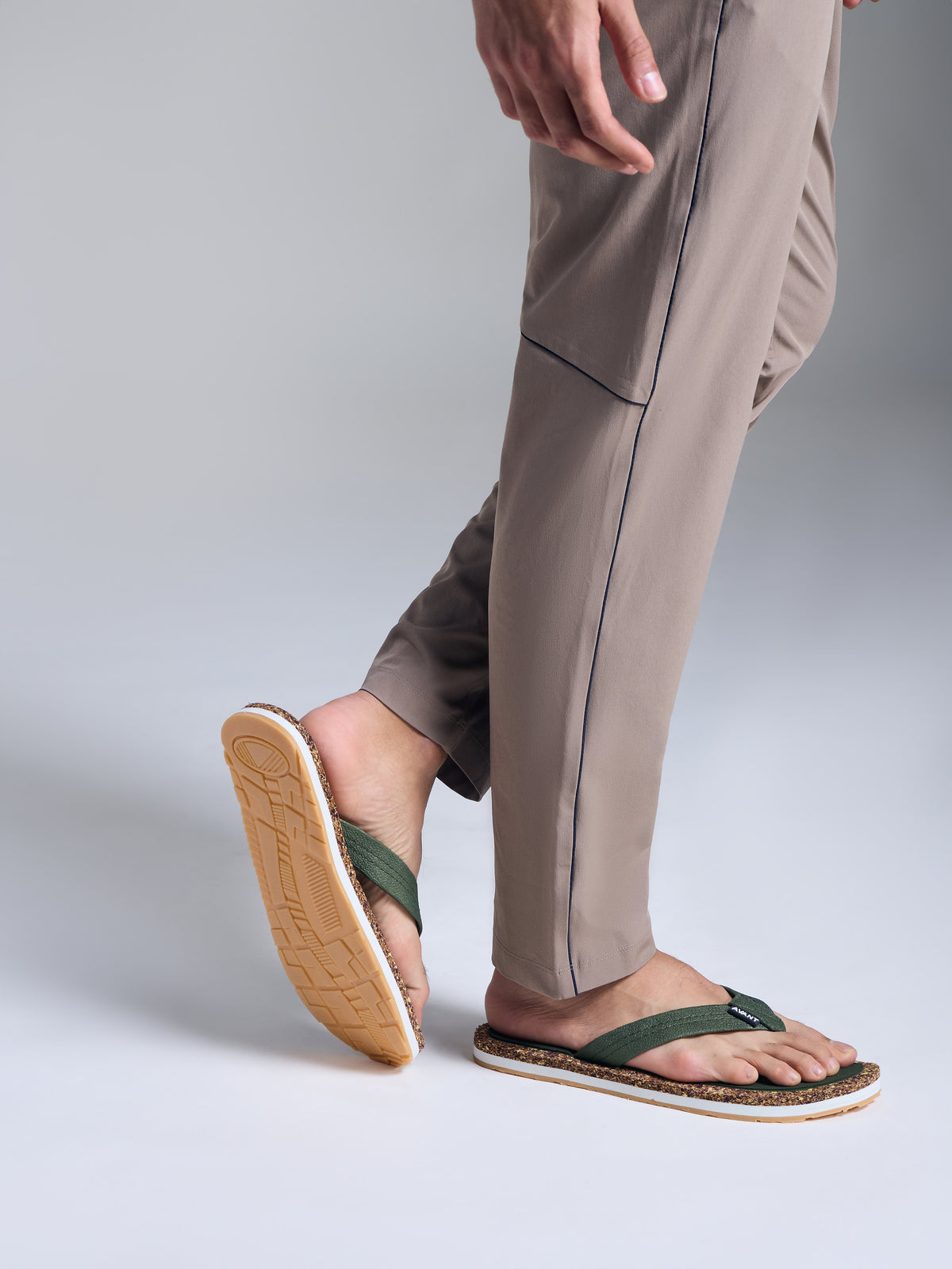 Avant Men's Crux Flip Flops - Olive