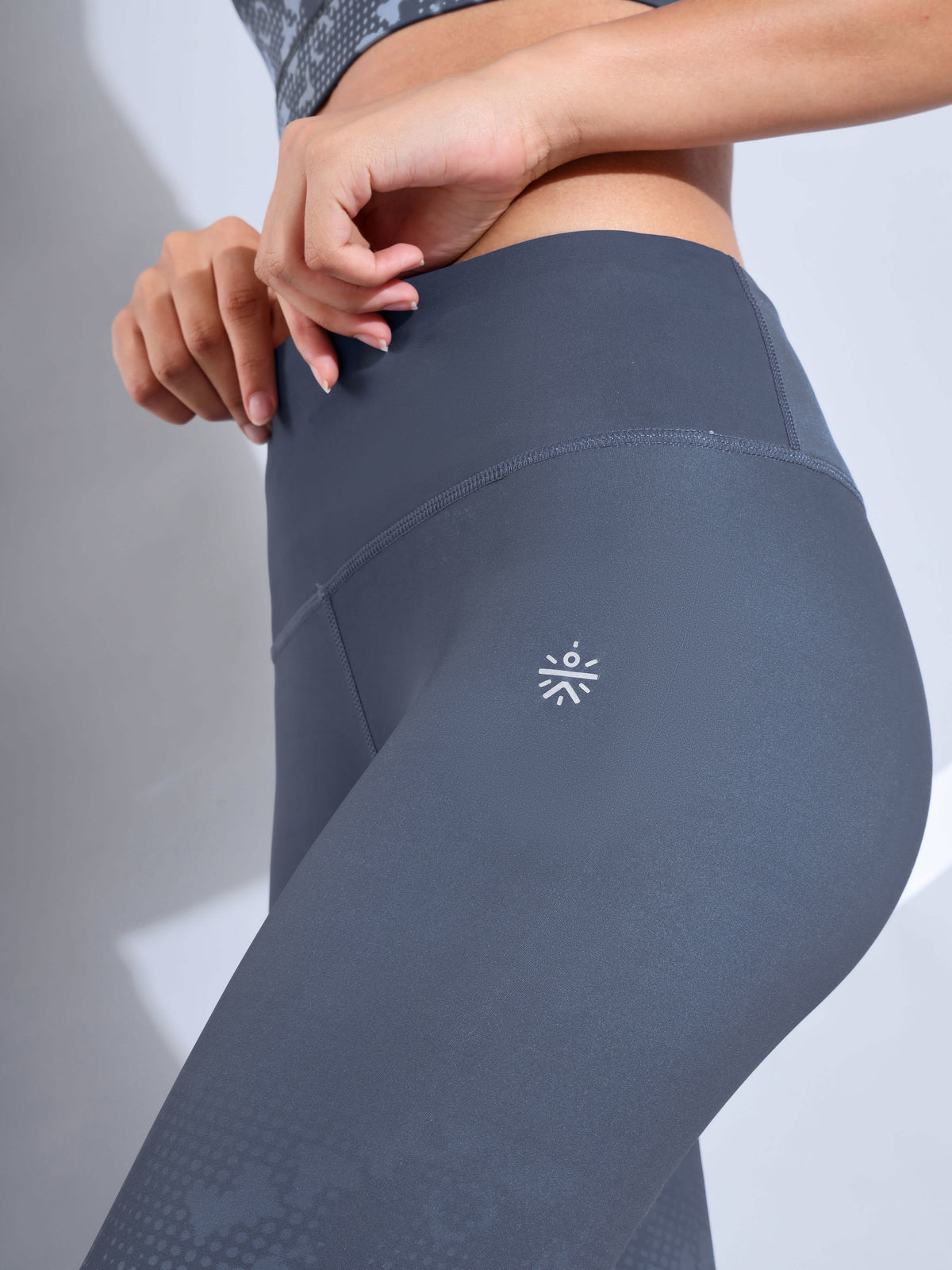Absolute Fit Tights with Typography Print