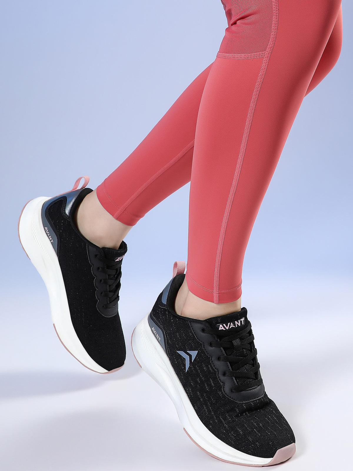 Avant Women's Aura Running Shoes - Black