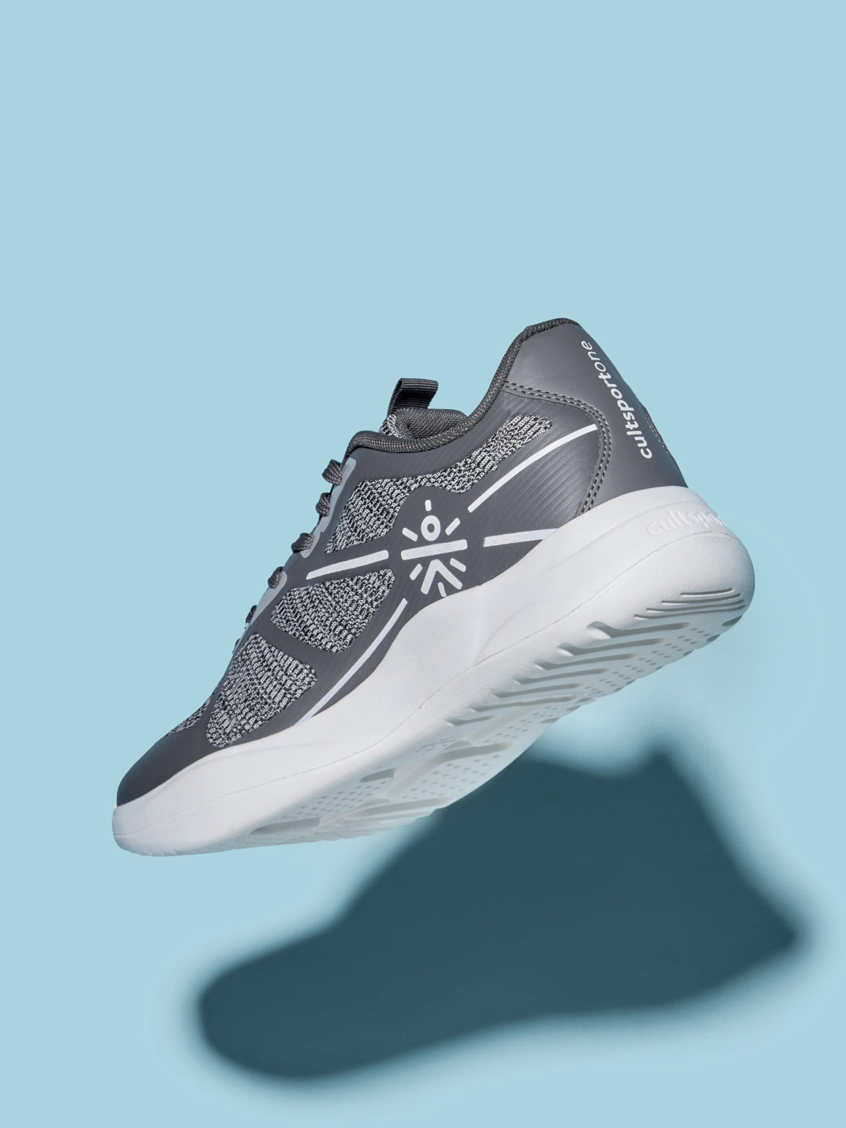 cult Discovery Men Running Shoes